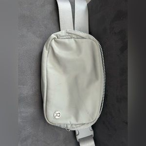 Lululemon 1L Fanny Pack